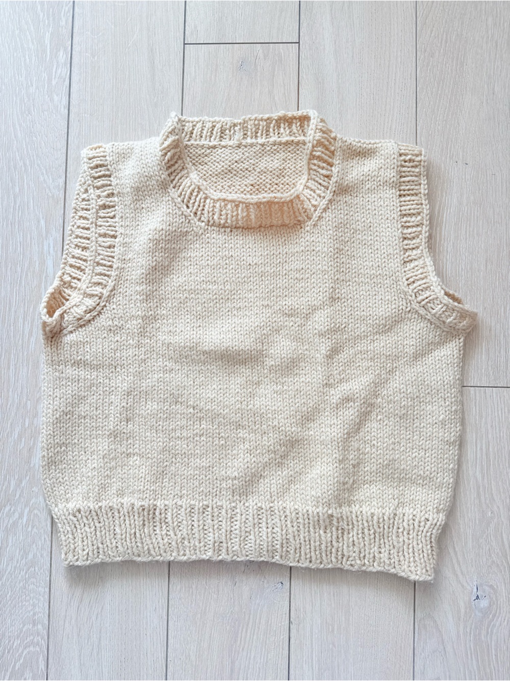 Handknit Chunky Knit Cream Sweater Vest Size Medium